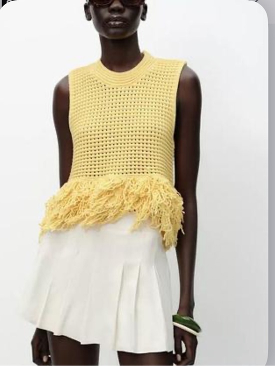 Zara Dresses & Skirts - Zara Flat Front Pleated Skort  27s Cream Pleated Mini Skirt -